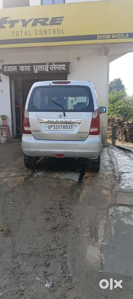 Hm Apni Car Bech Rhe H