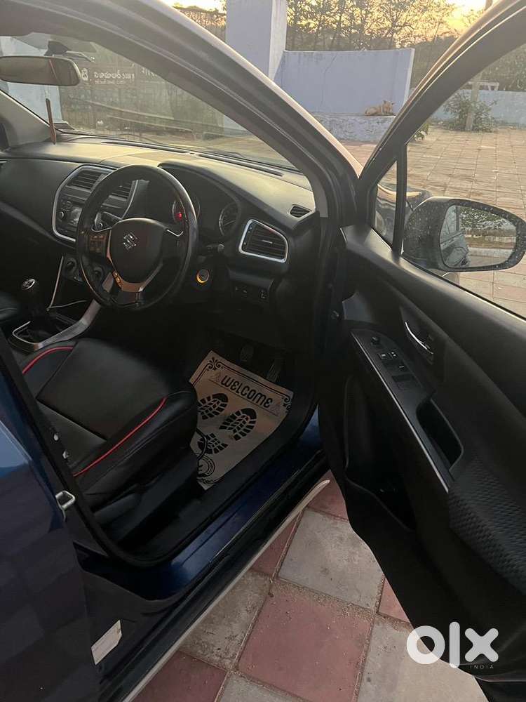 Maruti Suzuki S-cross 2017 Diesel Well Maintained