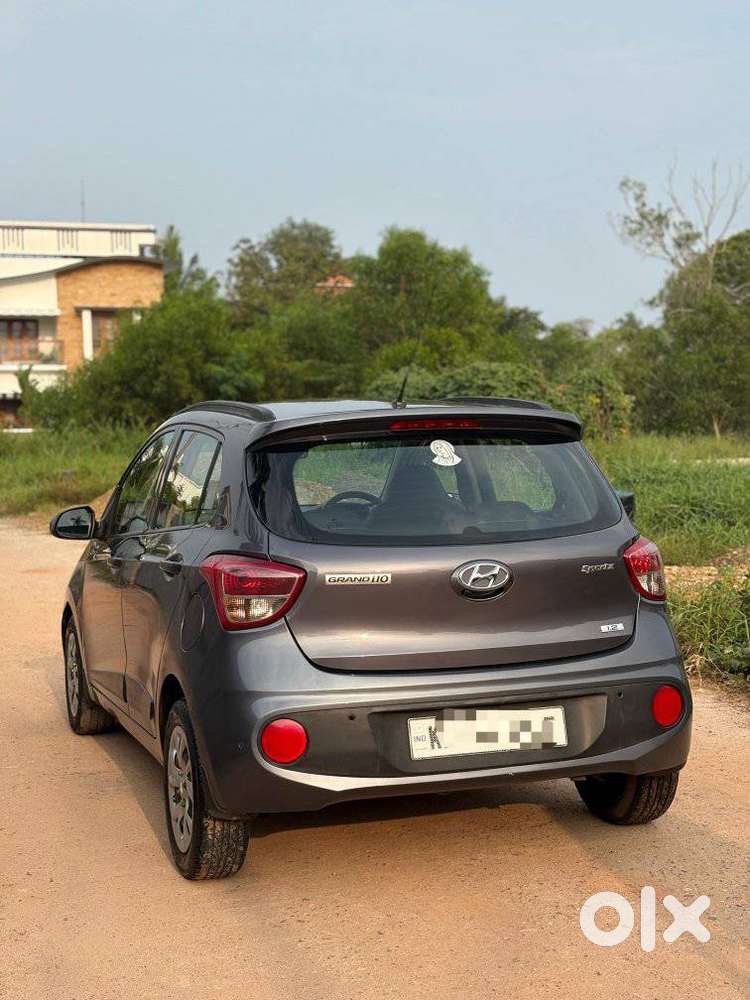 Hyundai I10 Sportz, 2019, Petrol