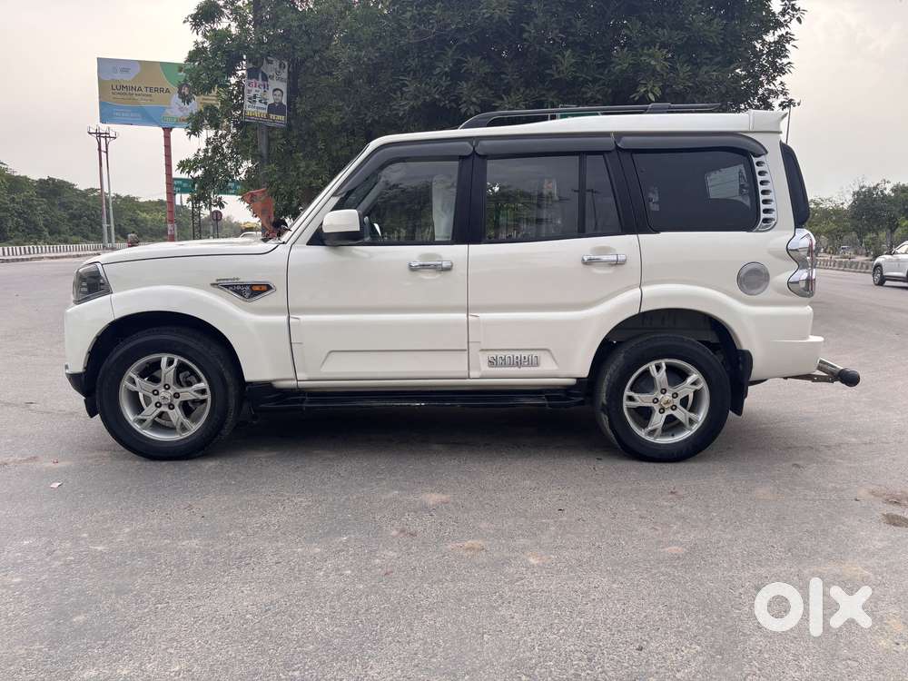 Mahindra Scorpio S10, 2016, Diesel