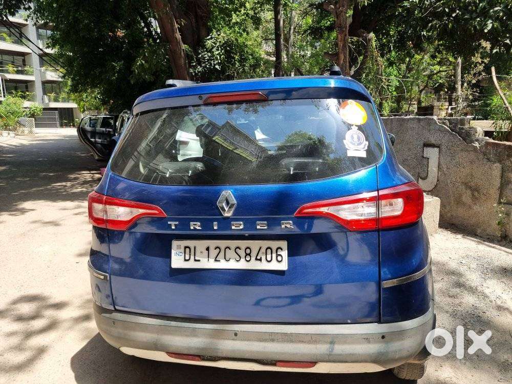 Renault Triber Rxt, 2022, Petrol