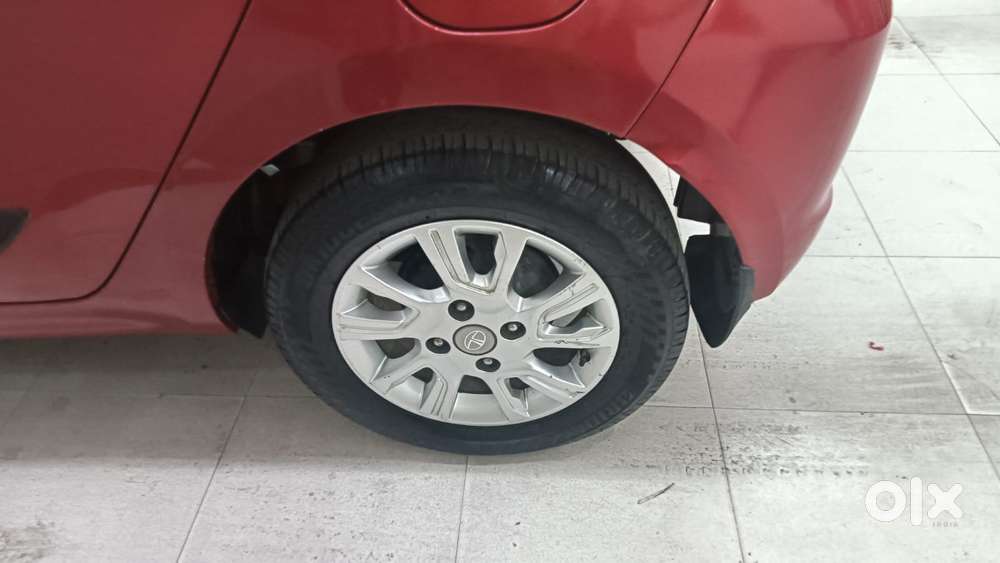 Tata Tiago Xz, 2017, Petrol