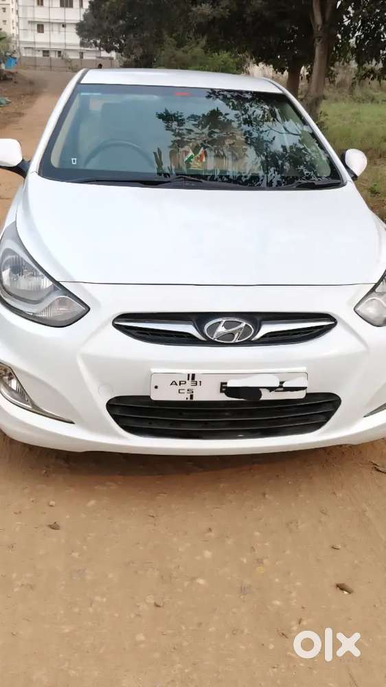 Hyundai Verna 2012 Diesel 130000 Km Driven