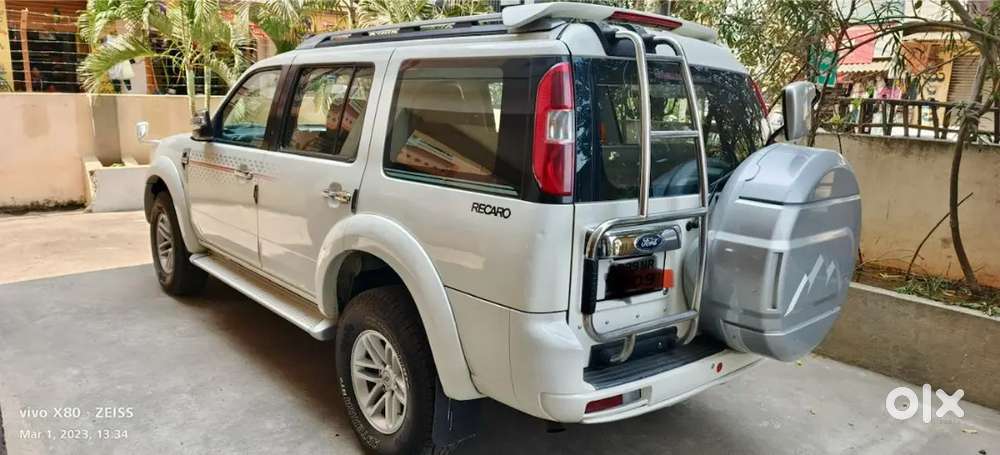 Showroom Condition, Fully Loaded