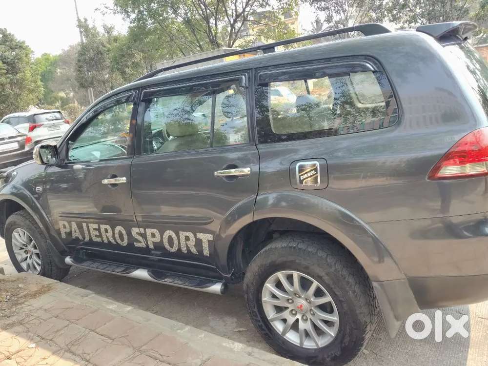 Automatic Cum Manual Both Options 1st Owner Cdition Running Documents