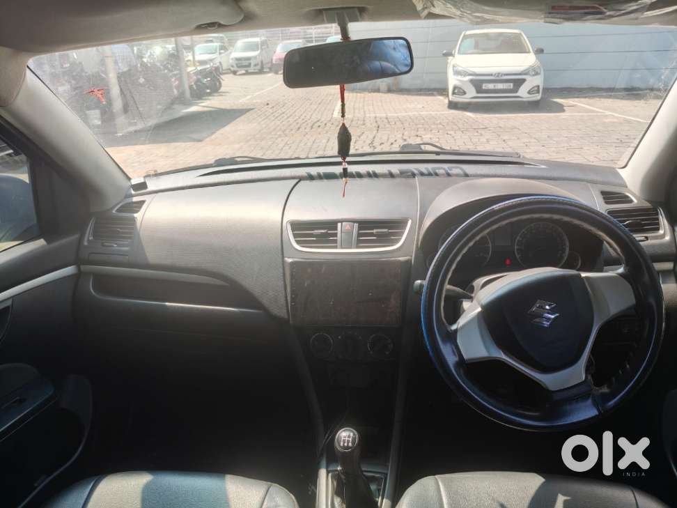 Maruti Suzuki Swift Vxi, 2017, Petrol