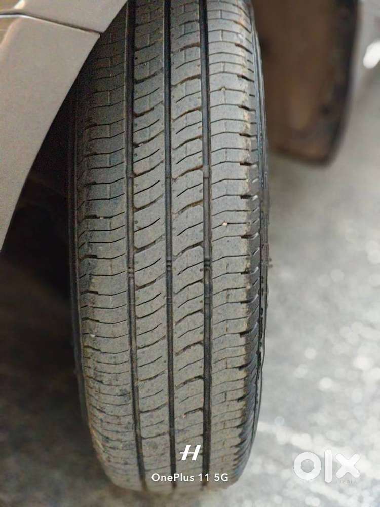 Maruti Suzuki Swift Dzire Vxi(o) Mt, 2019, Petrol