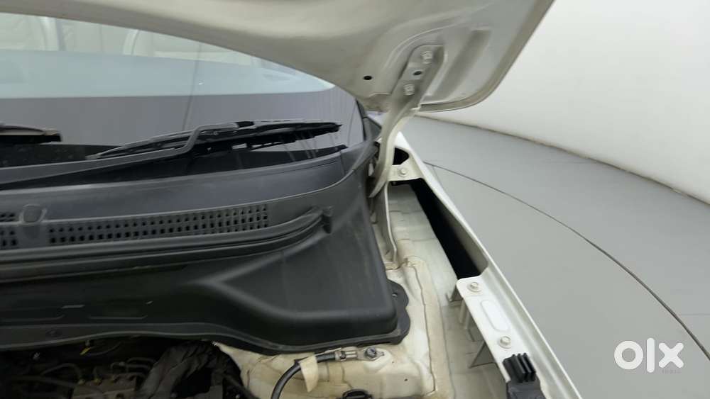 Kia Carens 1.4 Luxury Plus Dct 7 Str, 2022, Petrol