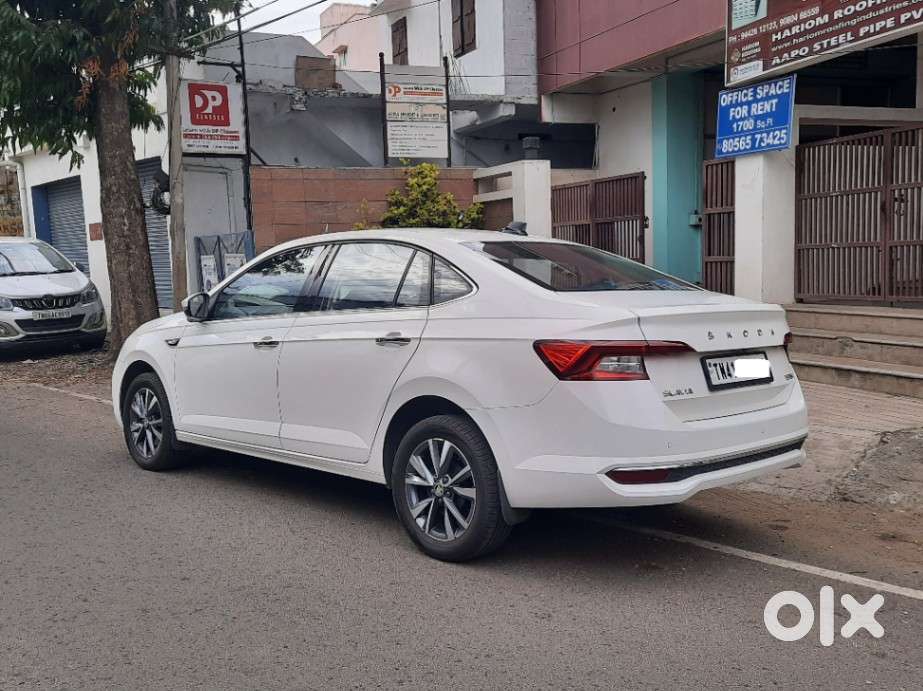 Skoda Slavia 1.5 Tsi Style At, 2024, Petrol