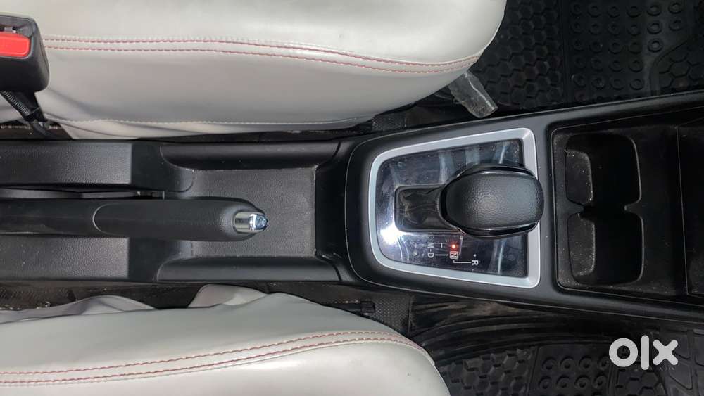 Maruti Suzuki Swift 2018 Amt Zxi, 2023, Petrol