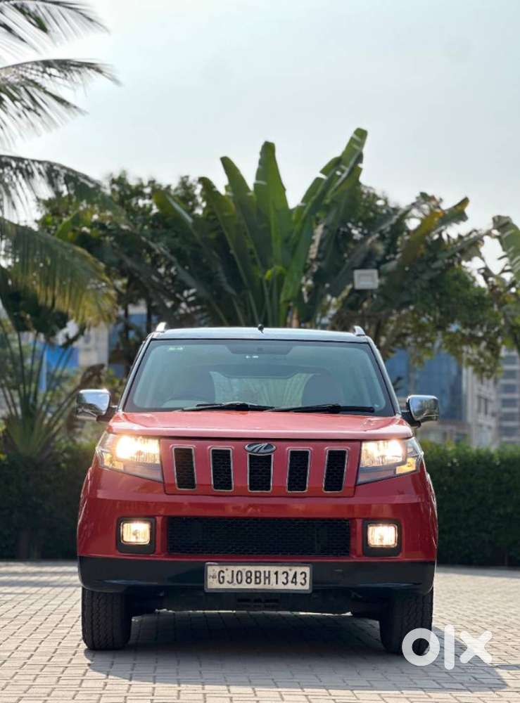Mahindra Tuv 300 T10 Dual Tone, 2018, Diesel