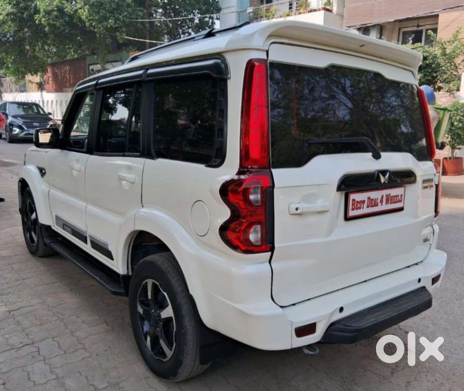 Mahindra Scorpio Classic 2.2 S 11 Mt 7 Str, 2023