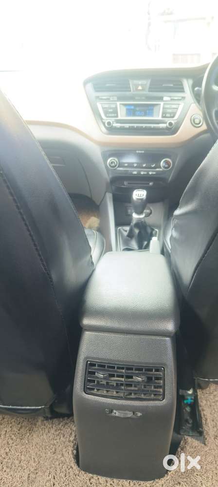 Hyundai I20 Asta (o) 1.2 Mt, 2017, Petrol