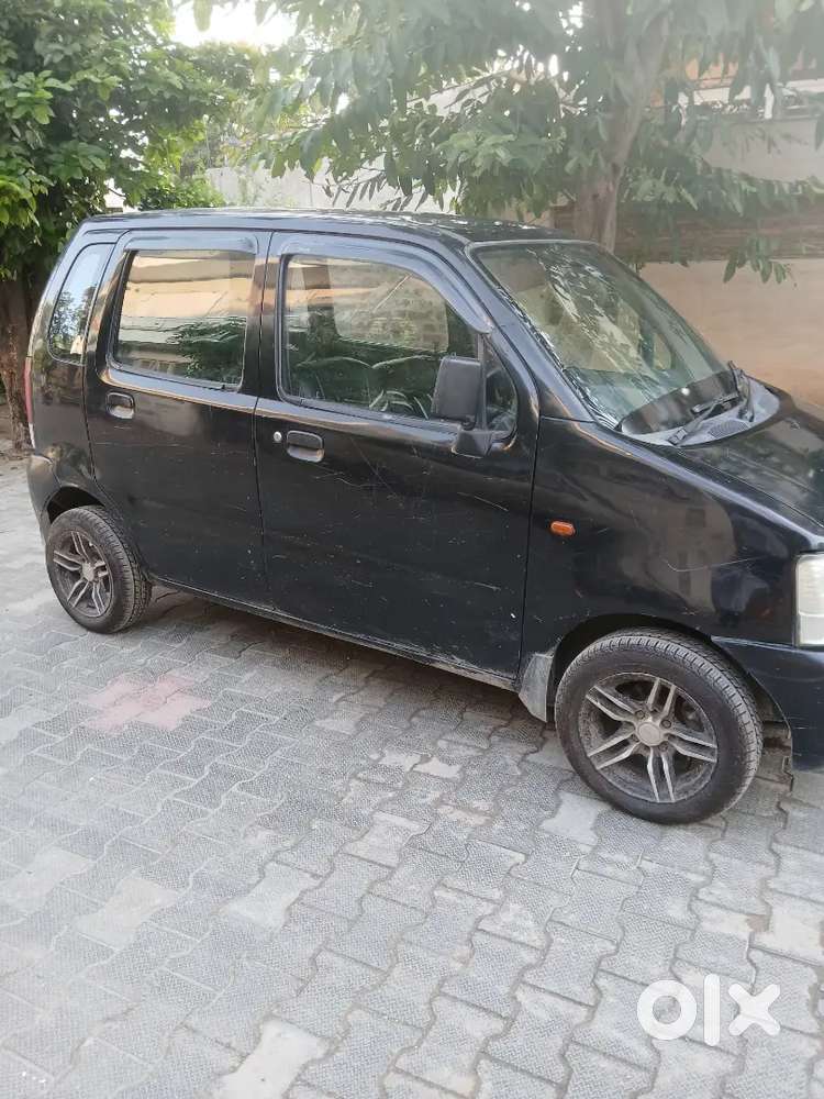 Wellmaintained,all Documents Complete, Newtyre,new Battery,nonaccident
