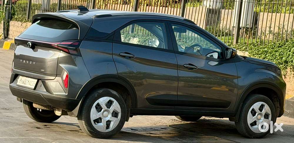 Tata Nexon, 2024, Cng & Hybrids