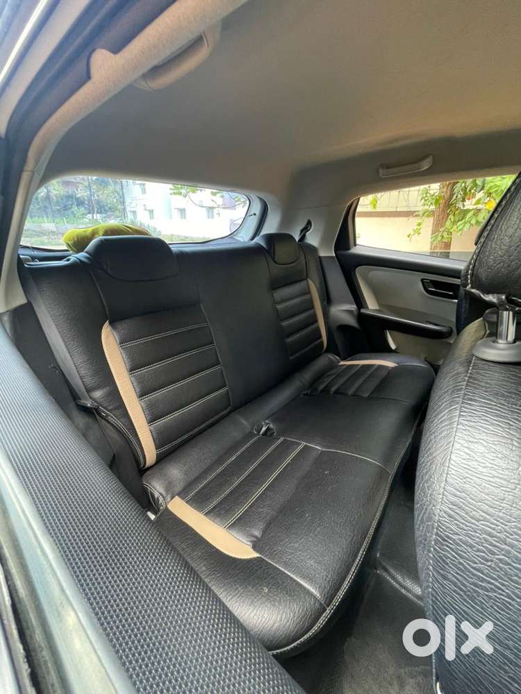 Tata Altroz 1.2 Xm Plus, 2021, Petrol