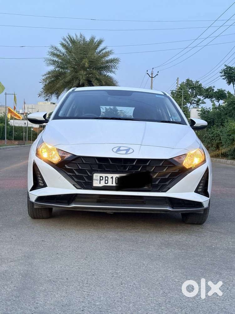 Hyundai I20 Sportz 1.2 Mt, 2024, Petrol