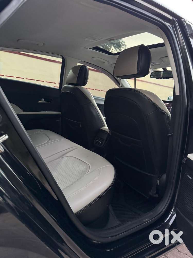 Hyundai Verna Sx(o) Turbo, 2024, Petrol