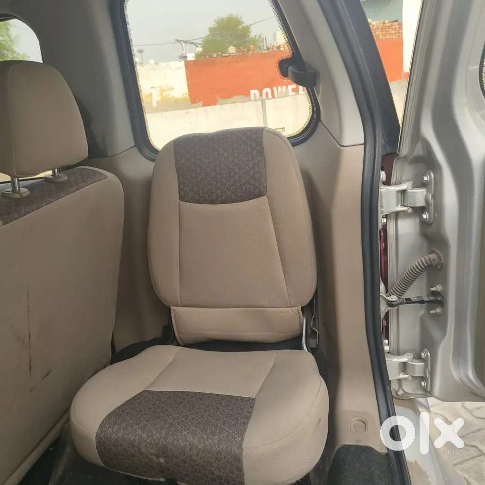 Mahindra Tuv 300 2018 Diesel 57000 Km Driven