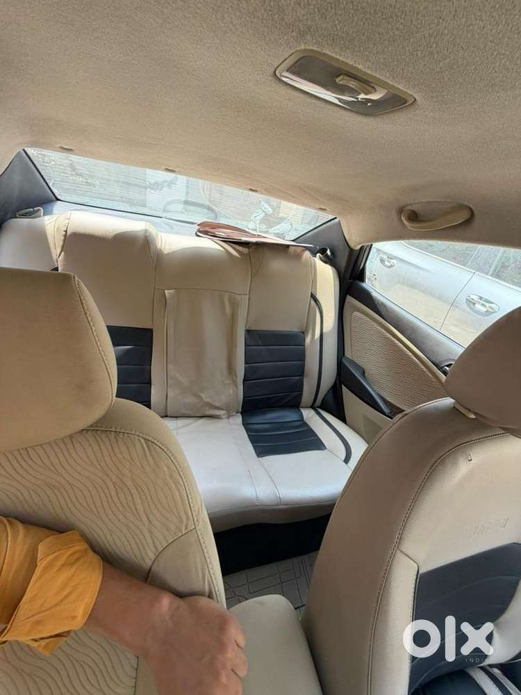 Hyundai Verna 2012