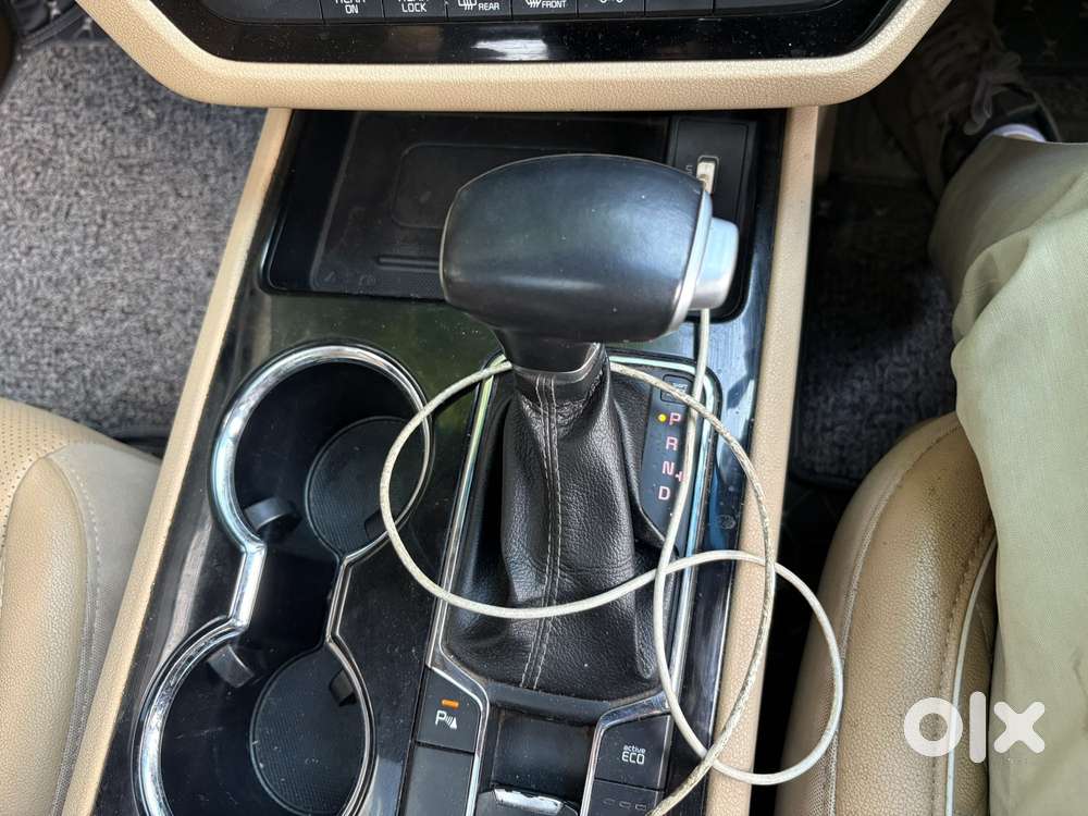 Kia Carnival Limousine Plus 7 Str, 2022, Diesel