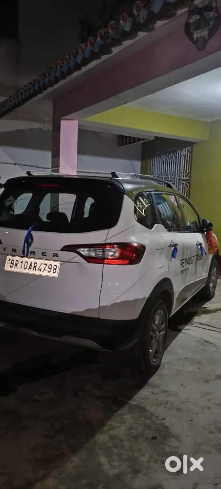 Showroom Test Drive Car