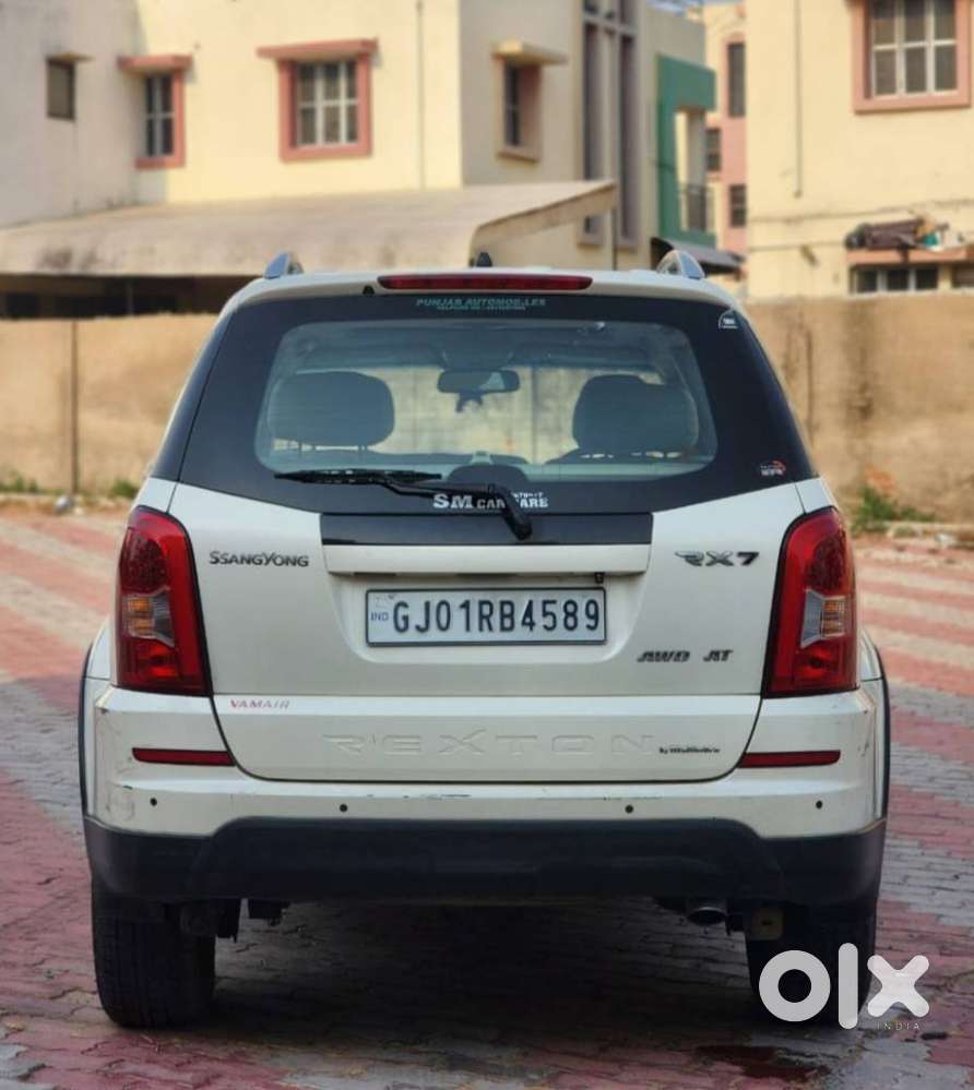 Mahindra Rexton, 2013, Diesel