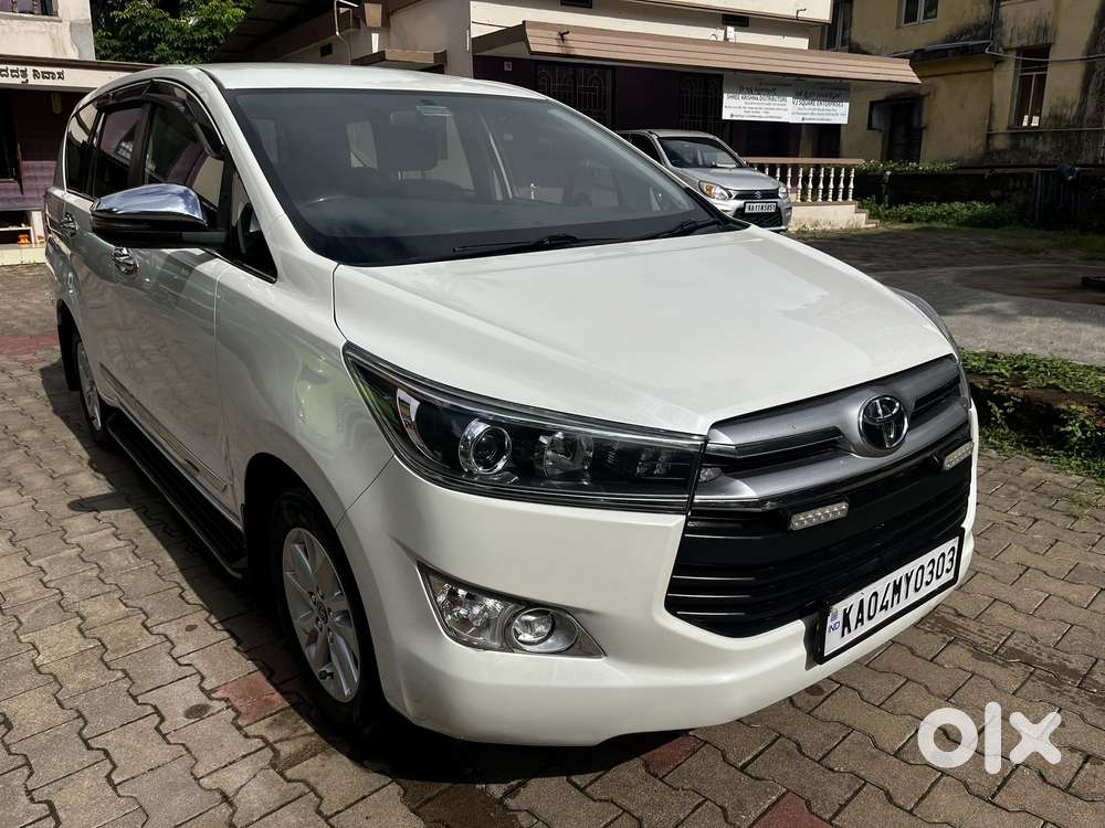 Toyota Innova Crysta 2.4 Vx Mt, 2020, Diesel