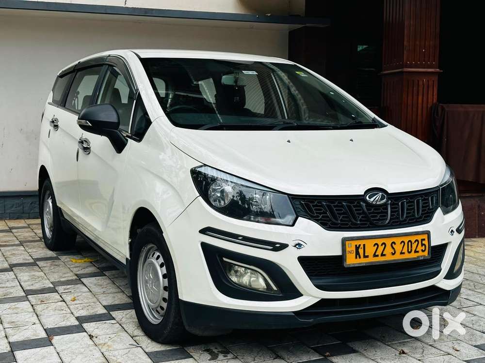 Mahindra Marazzo 2023 Taxi