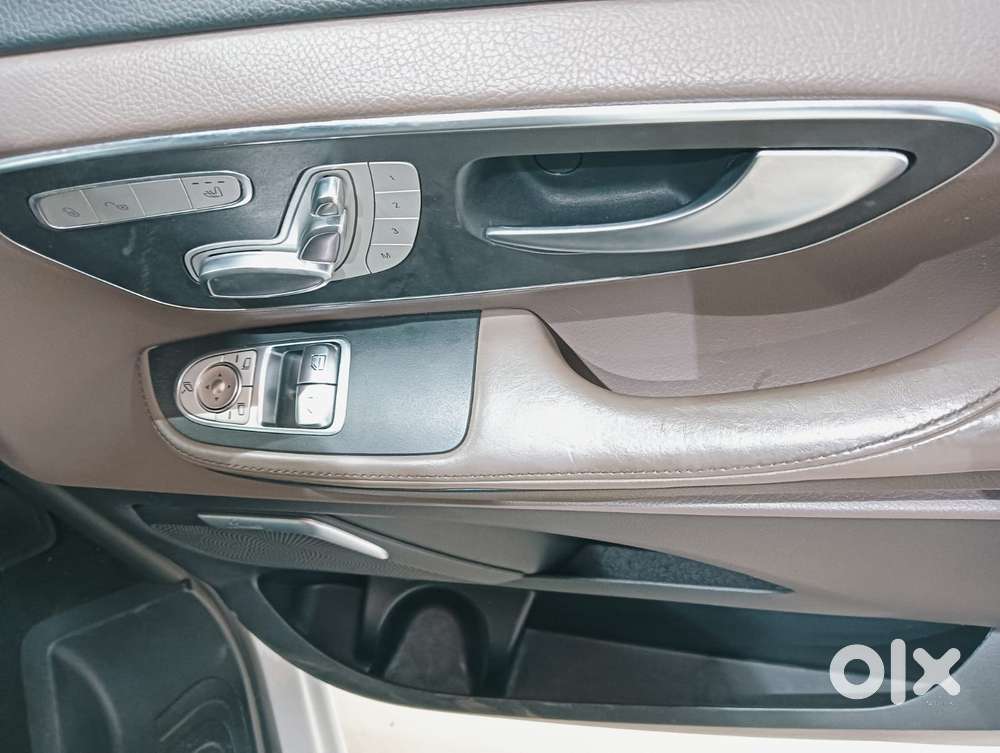 Mercedes-benz V-class 2.1 220 Expression Diesel At, 2021, Diesel