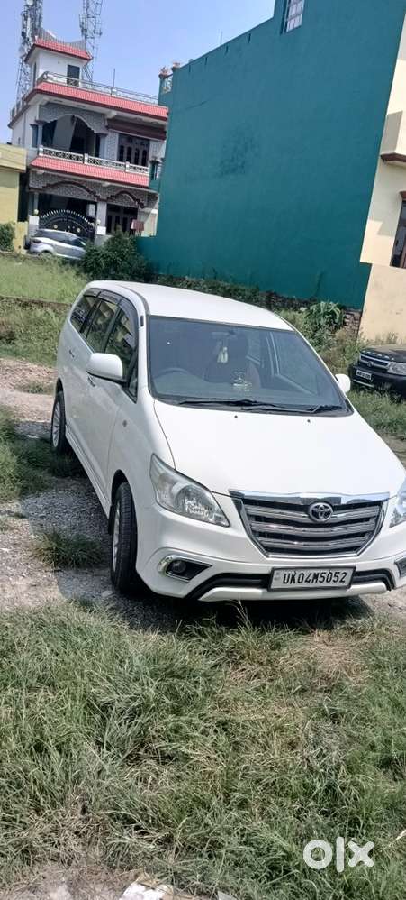 Toyota Innova Diesel 2012