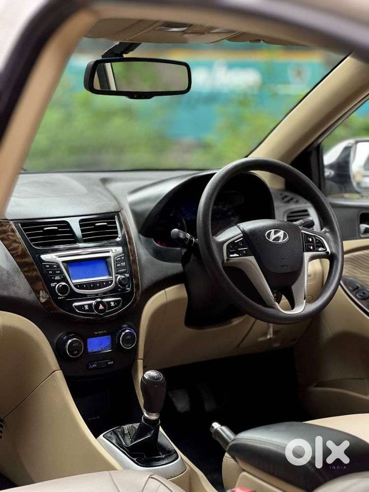 Hyundai Verna Crdi Vgt Sx 1.5, 2014, Diesel