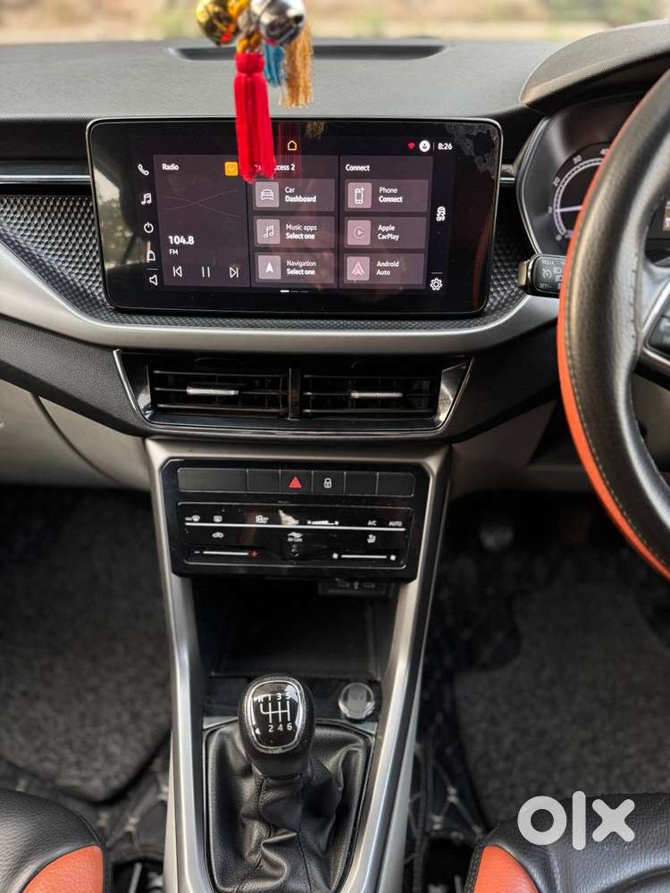 Skoda Kushaq 1.0 Tsi Ambition, 2022, Petrol