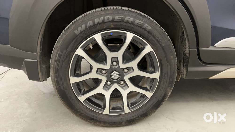 Maruti Suzuki Xl6 1.5 Alpha Plus At, 2025, Petrol