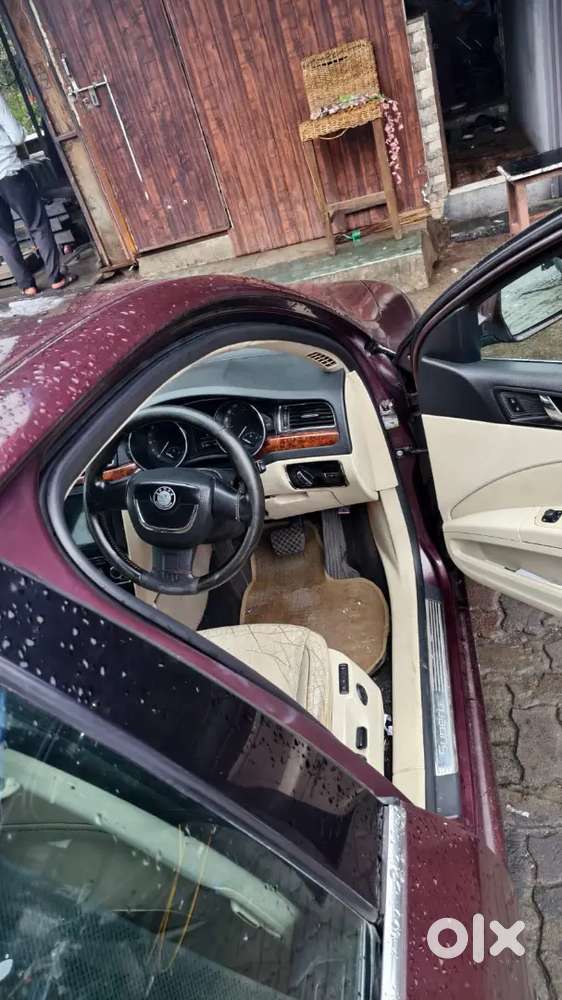 Skoda Superb 2012 Diesel Automatic