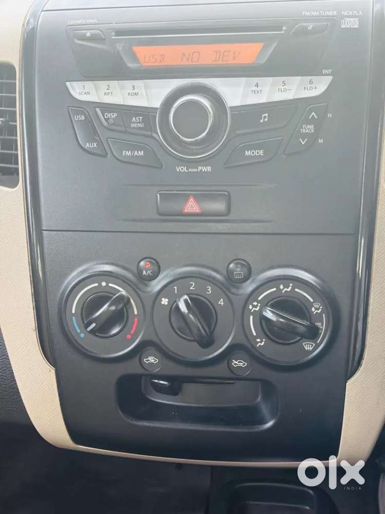 Maruti Suzuki Wagon R 1.0 Vxi Amt, 2017, Petrol