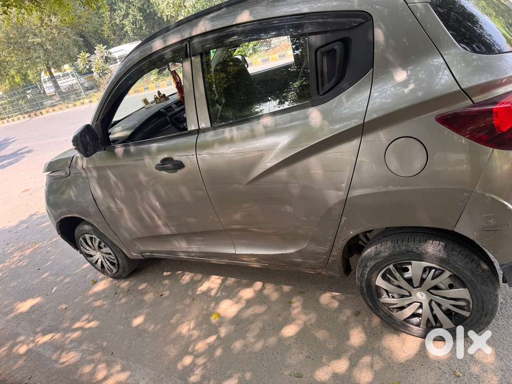 Mahindra Kuv 100 2017 Petrol Manual