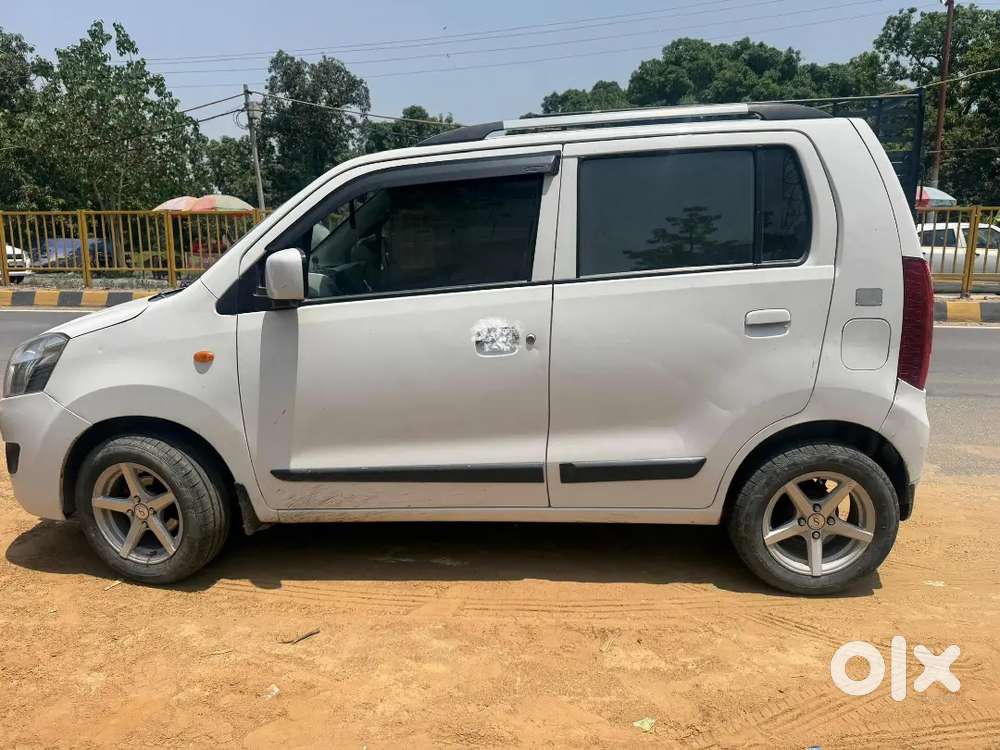 Maruti Suzuki Wagon R Lxi Cng 2013 Dl No.