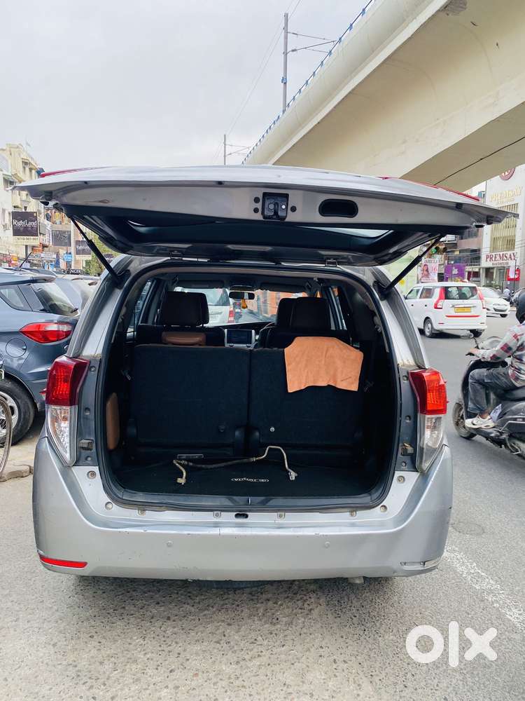 Toyota Innova Crysta 2.8 Zx At, 2017, Diesel