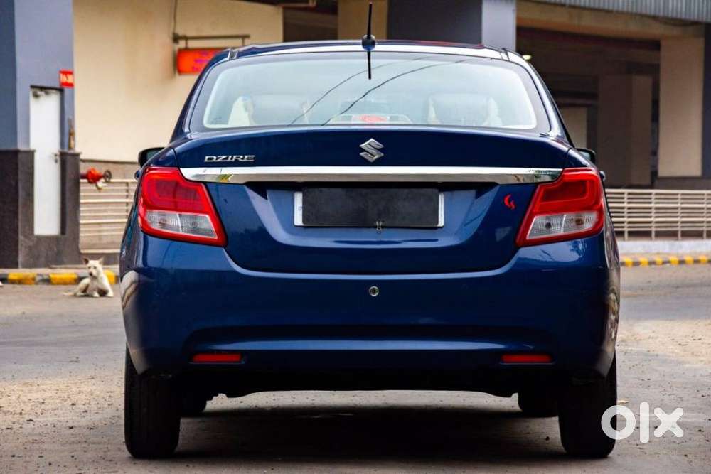 Maruti Suzuki Dzire 1.2 Vxi Amt, 2021, Petrol