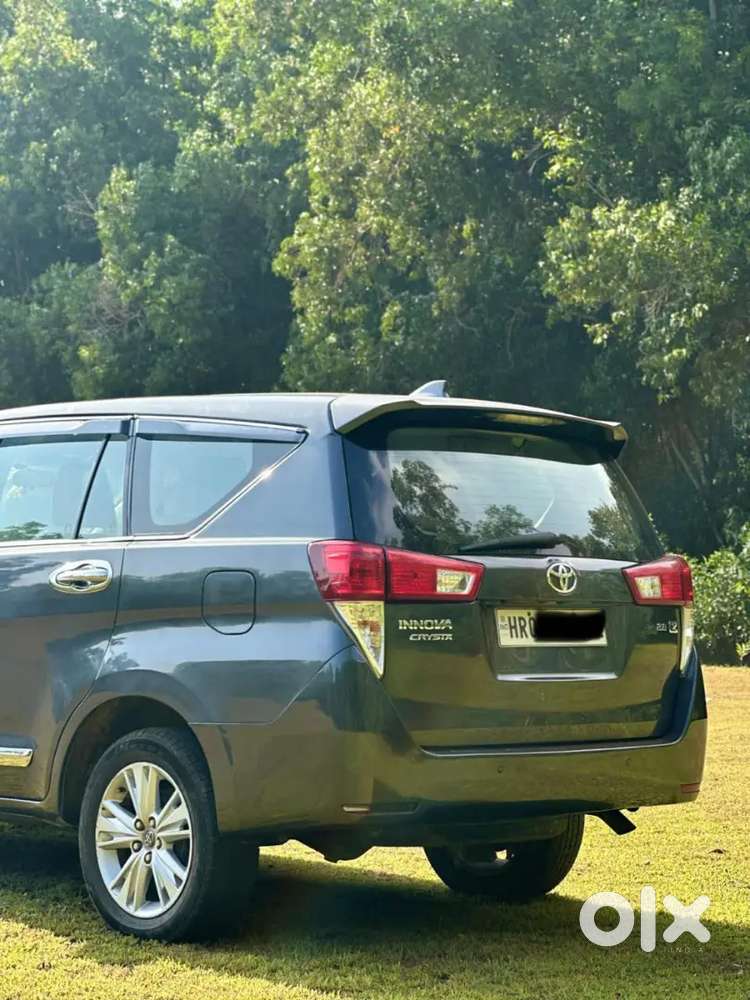 Toyota Innova Crysta 2.8 Z Automatic 2018 – Well Maintained