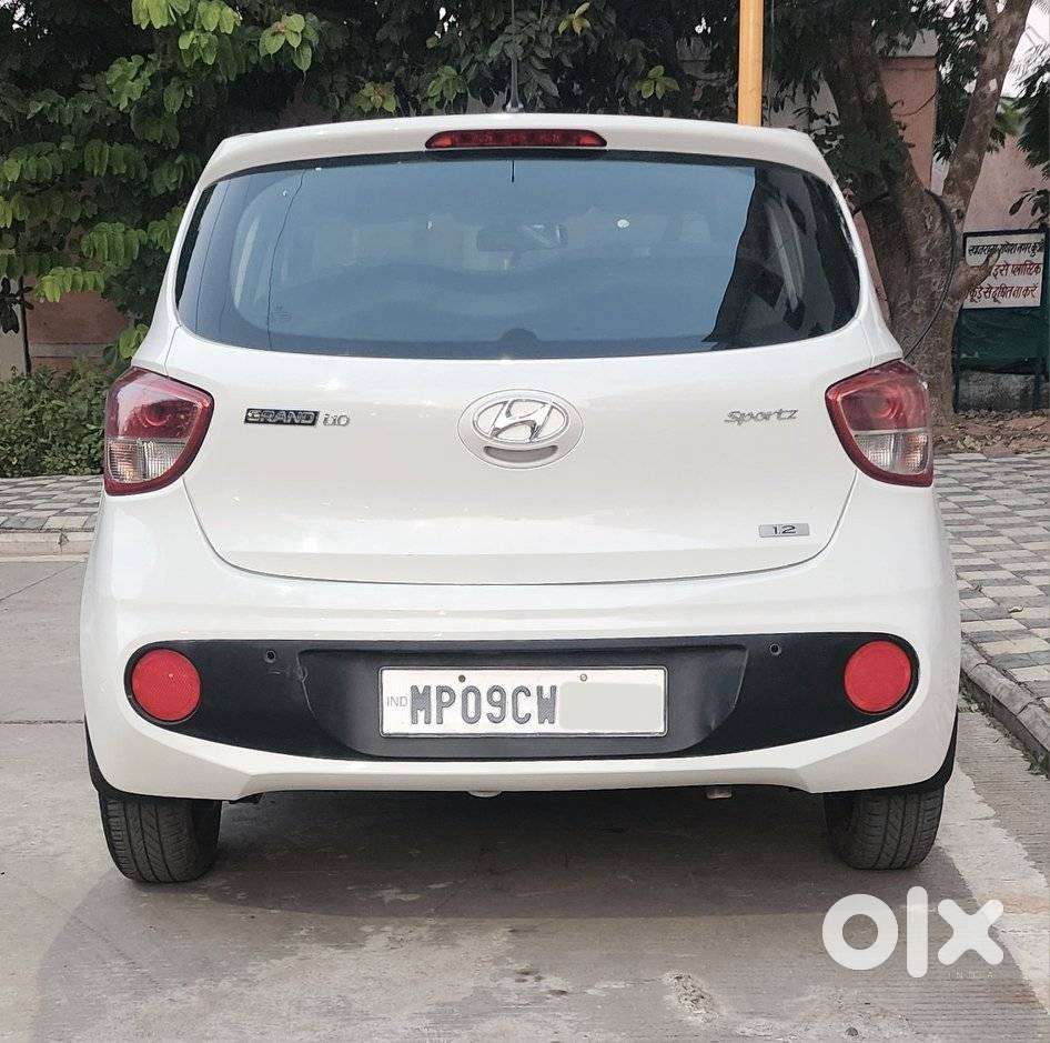 Hyundai Grand I10 Sportz 1.2 Kappa Vtvt, 2017, Petrol
