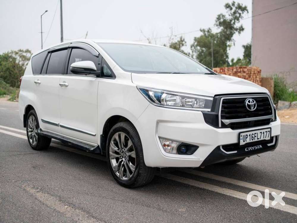 Toyota Innova Crysta 2.4 G Plus Mt 8 Str, 2026, Diesel
