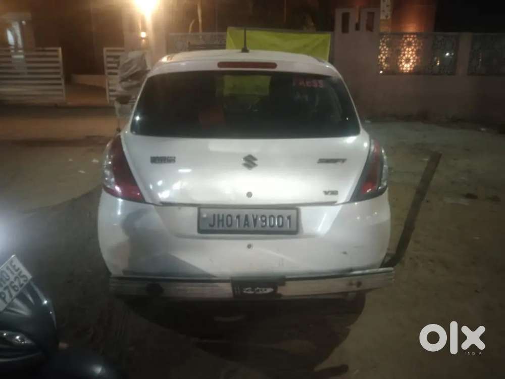 Maruti Suzuki Swift Petrol 2012
