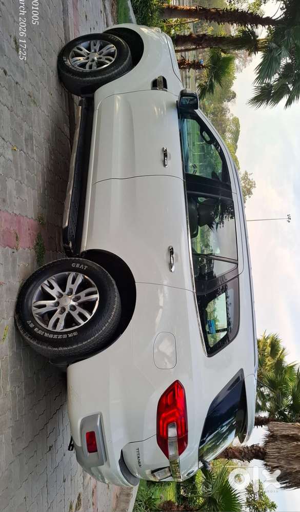 Ford Endeavour 3.2 Titanium At 4x4, 2016, Diesel