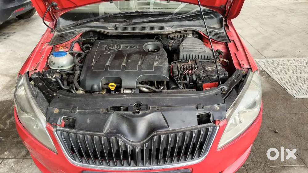 Skoda Rapid Elegance Diesel Dsg Automatic  2014  81,152 Km  ₹2.80 L