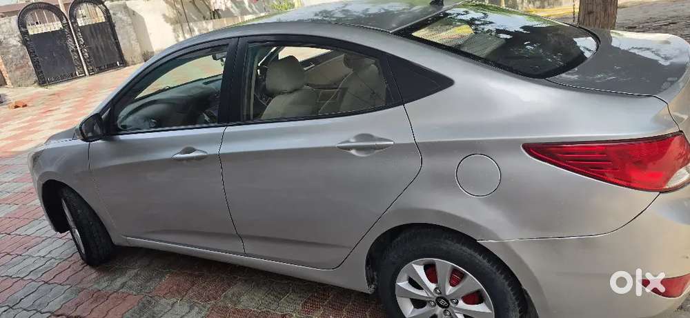 Hyundai Verna Crdi 2015
