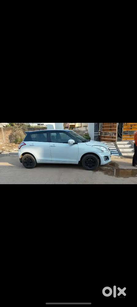 Maruti Suzuki Swift 2016 Petrol 82000 Km Driven