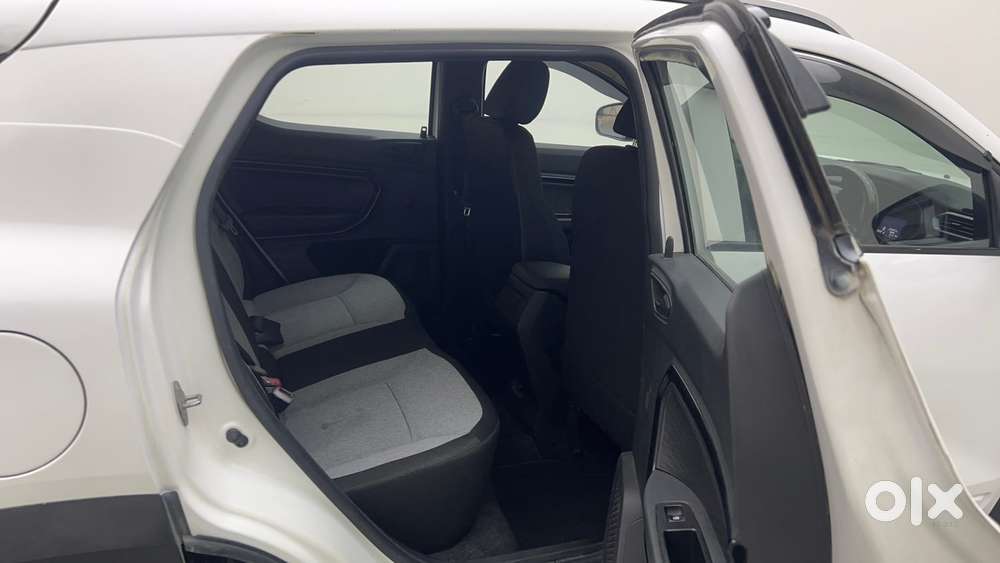 Renault Kiger Rxe, 2025, Petrol