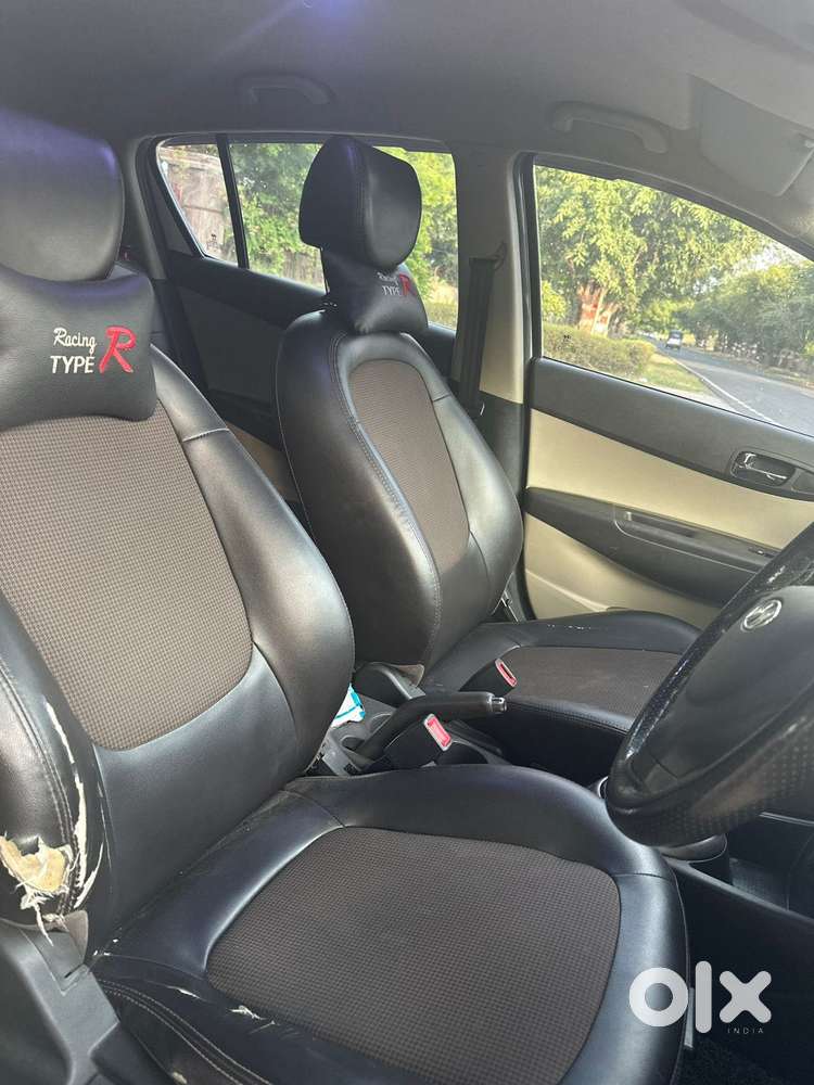 Hyundai I20 Sportz 1.2 Bs-iv, 2013, Petrol